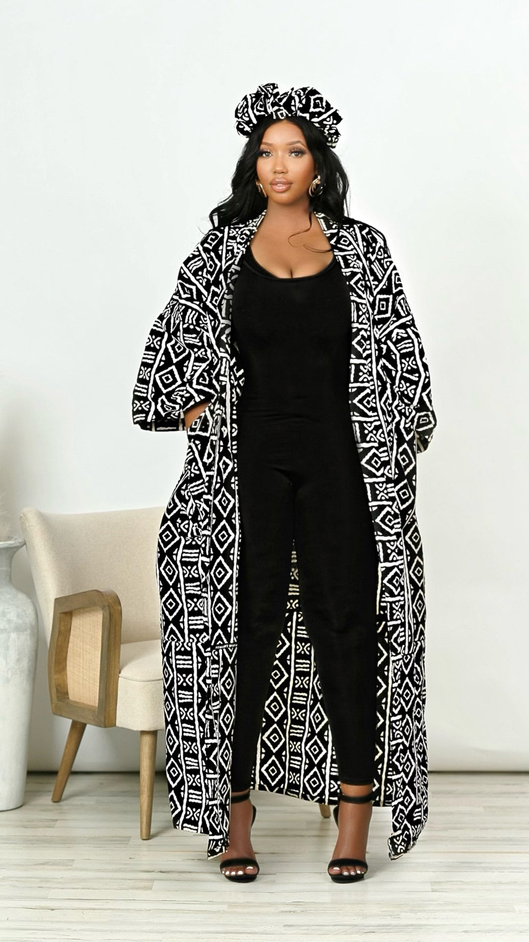 Taiwo Tribal African Print Kimono With Headband *Black